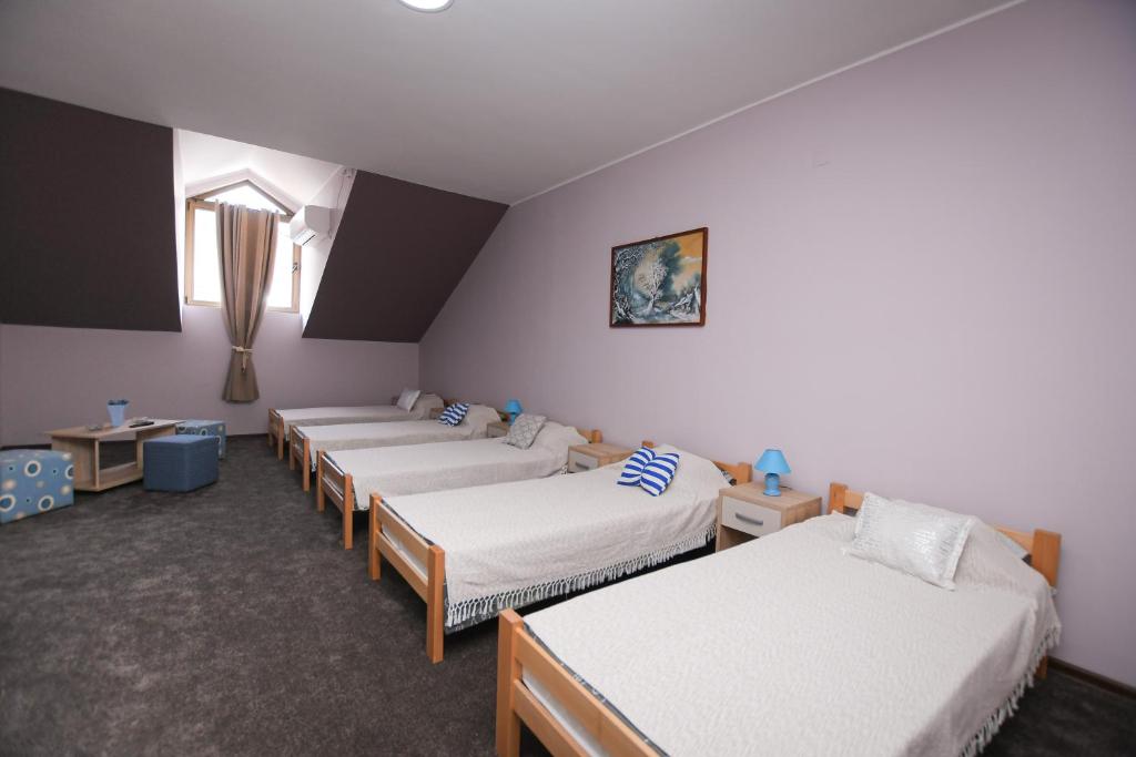 Apartmani Genčić 1 - Apartamento De Una Habitación