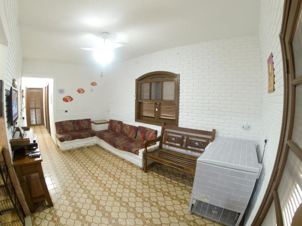  Casa Aconchegante a 200 mts da Praia da Maranduba