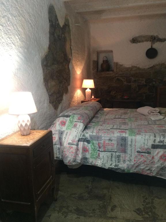 Medieval Village Rural B&B - Double Room With Mountain View