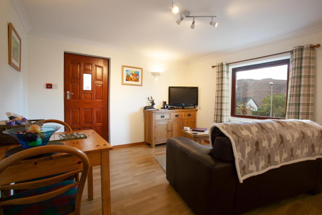 Lochview House Apartment in Fort William, Highland, Scotland