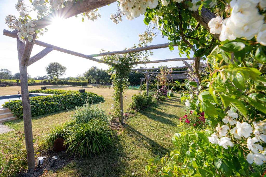 Zahrada ubytování Au Manoir des Loges