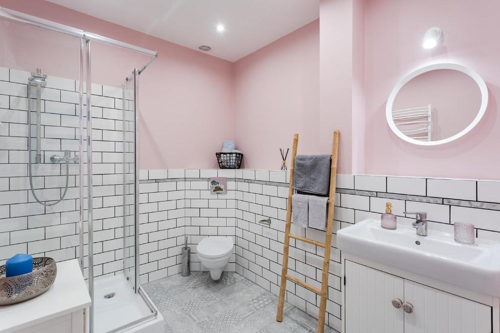 Kúpeľňa v ubytovaní Open Lakes Apartamenty Giżycko