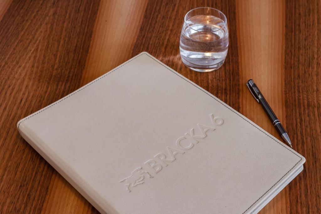 Apartamenty Bracka 6 - 12