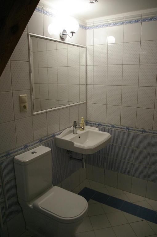Koupelna v ubytování Penzion Manský Dvůr