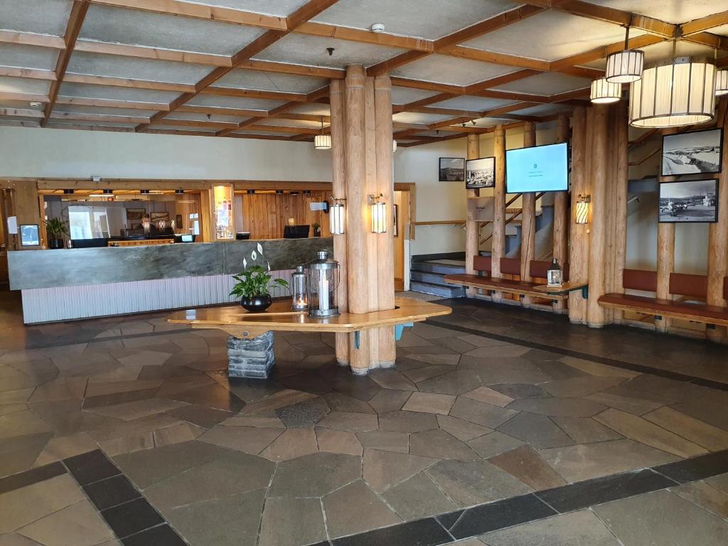 Vstupní hala nebo recepce v ubytování Røros Hotell - Bad & Velvære