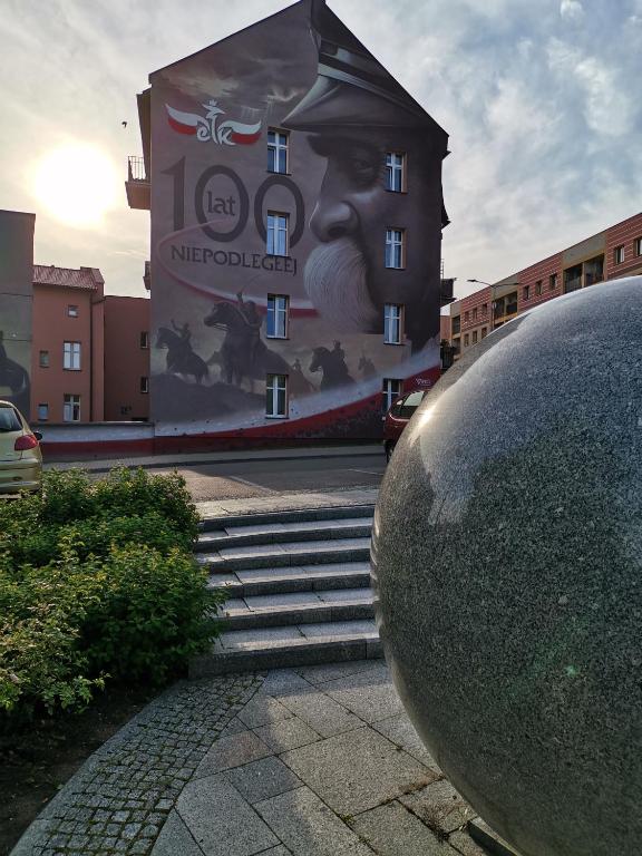 Fotografia z galérie ubytovania Apartament z JACUZZI dla DWOJGA przy PROMENADZIE v destinácii Ełk