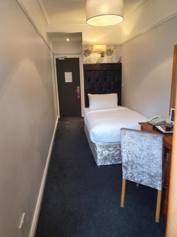 
Standard Single Room
