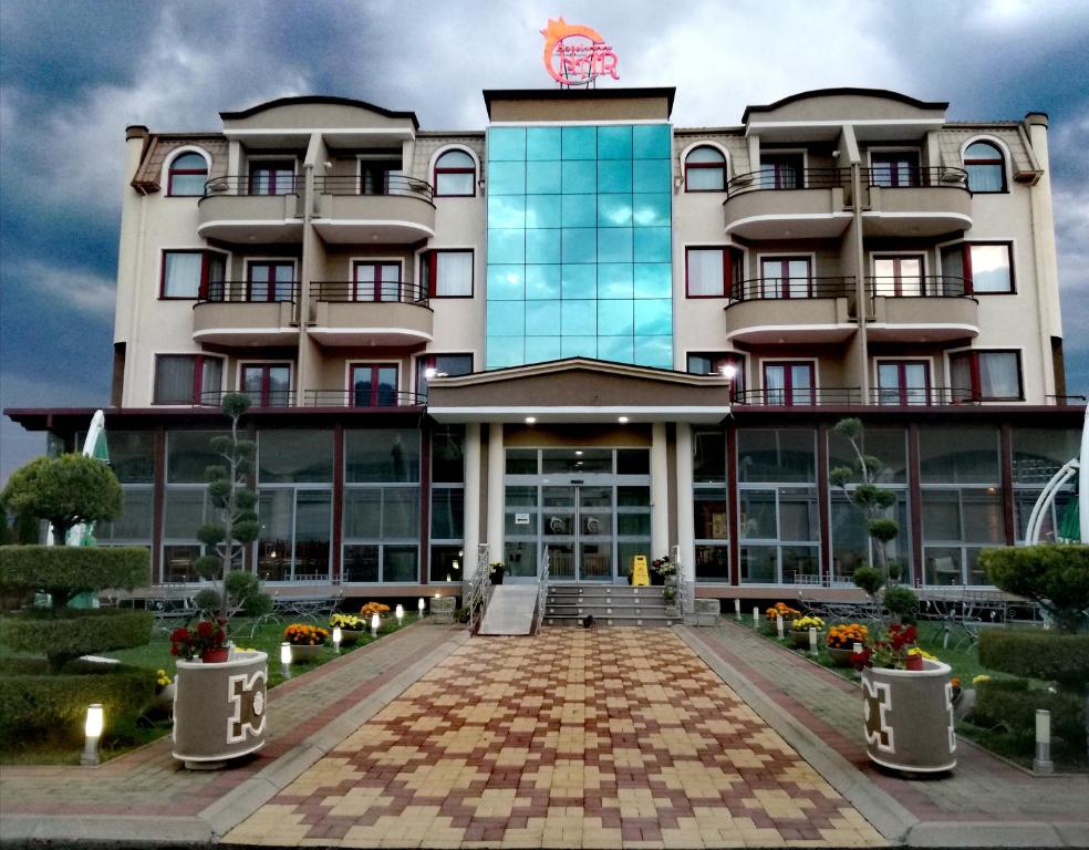 Budova, kde se hotel nachází