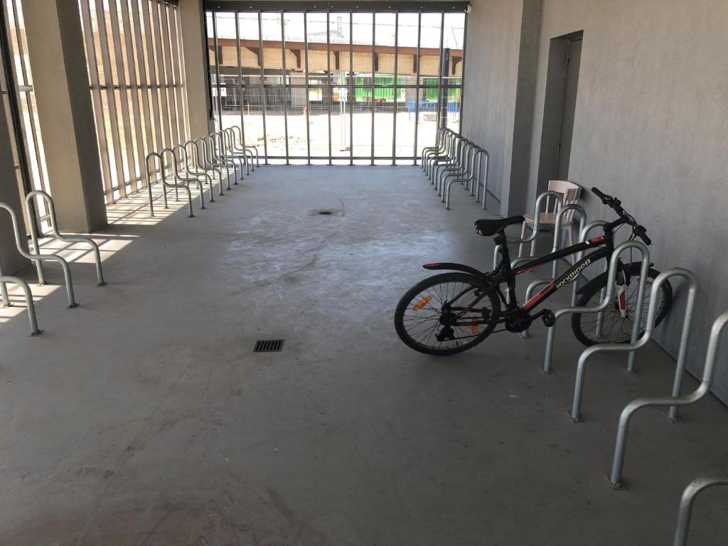 B&B HOTEL Bordeaux Centre Gare Saint-Jean - Resim 9