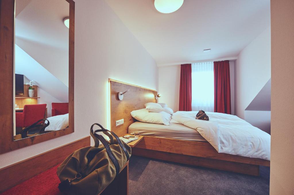 Die Burg - Quarto Duplo Standard