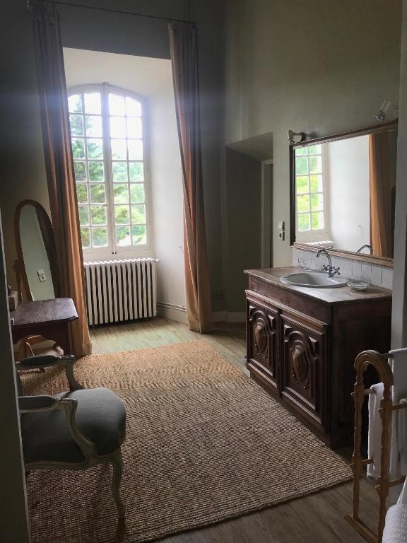 Fotografie z fotogalerie ubytování Château de Camon v destinaci Camon