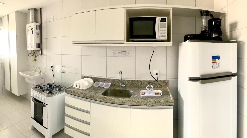  Muro Alto Condominio Clube by AFT