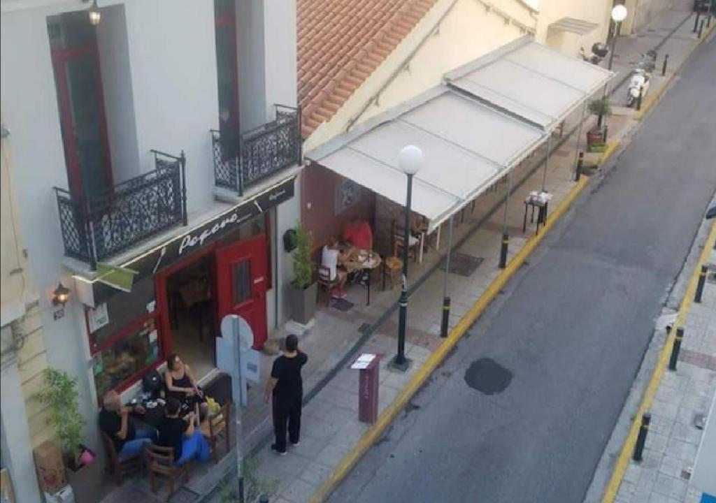 Hosté ubytování House in the center of Piraeus next to the port and the metro!!