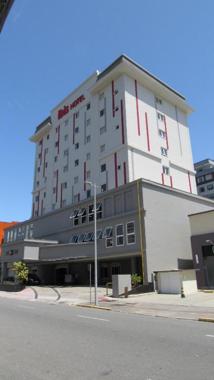  ibis Joinville