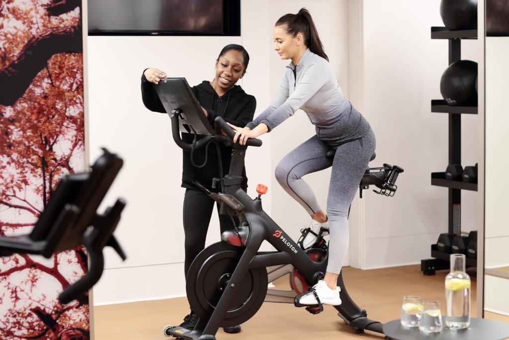 The Athenaeum Hotel & Residences - Resim 13