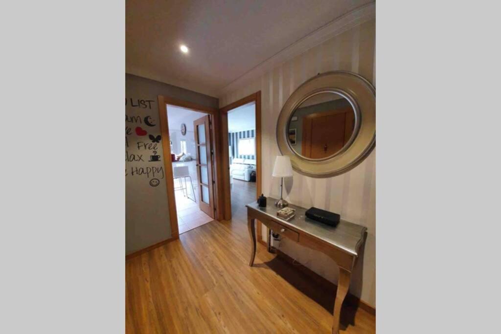 Fotografie z fotogalerie ubytování Apartamento con vistas al mar, piscina y parking v destinaci Sanxenxo