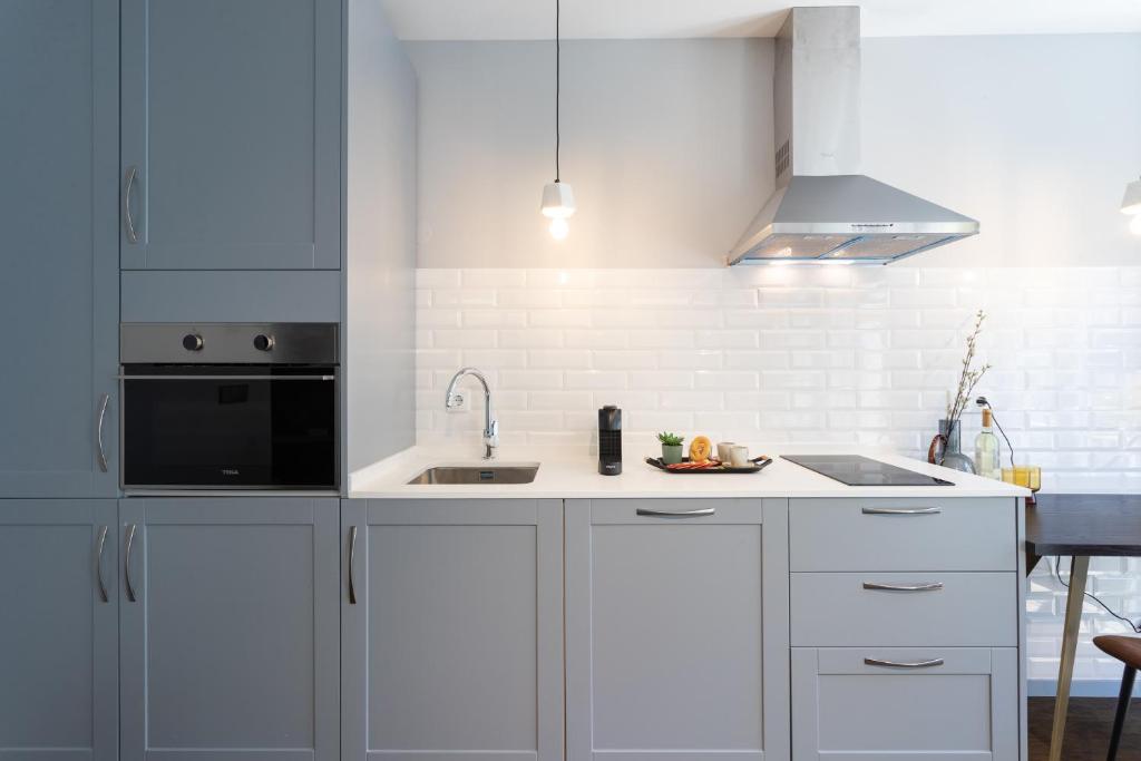 Anjos Balconies - 13