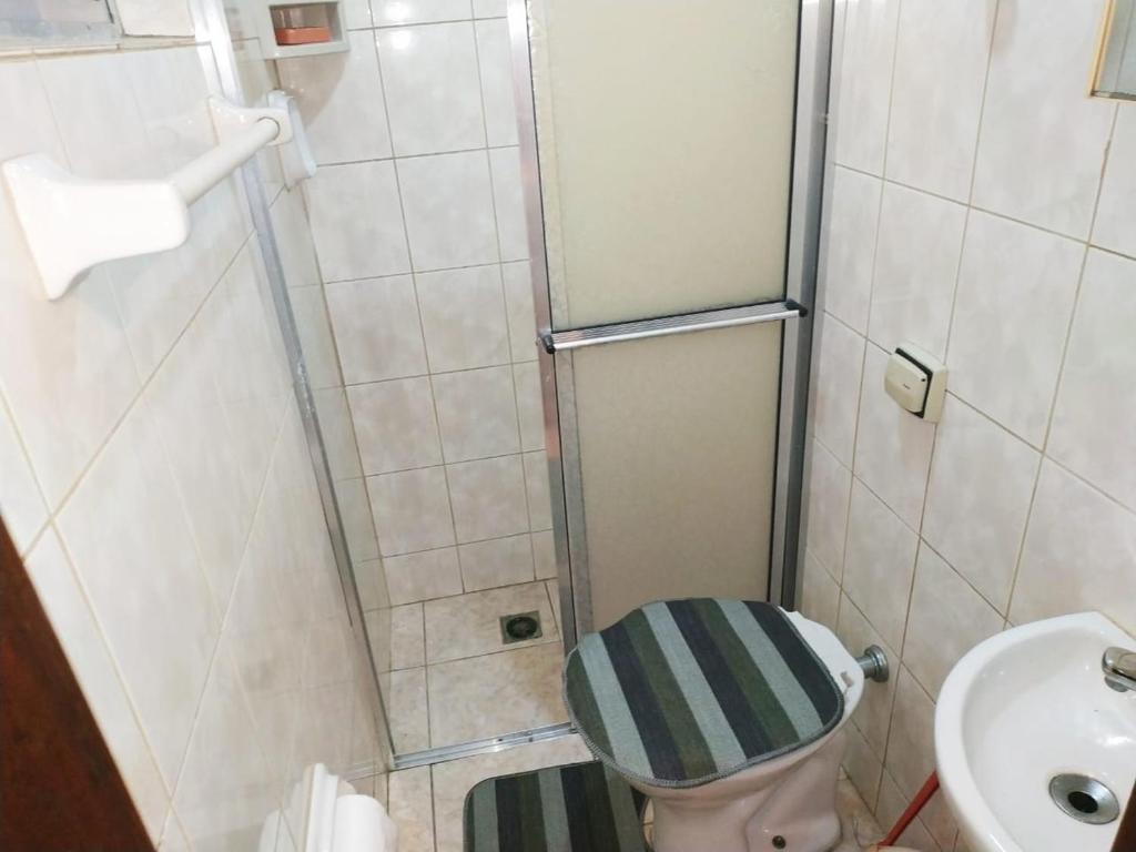  Apto 32B Cond Simone - Centro - Ubatuba