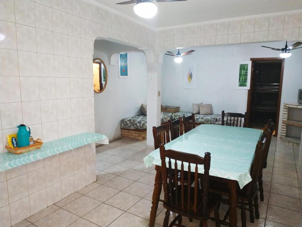  Apto 32B Cond Simone - Centro - Ubatuba