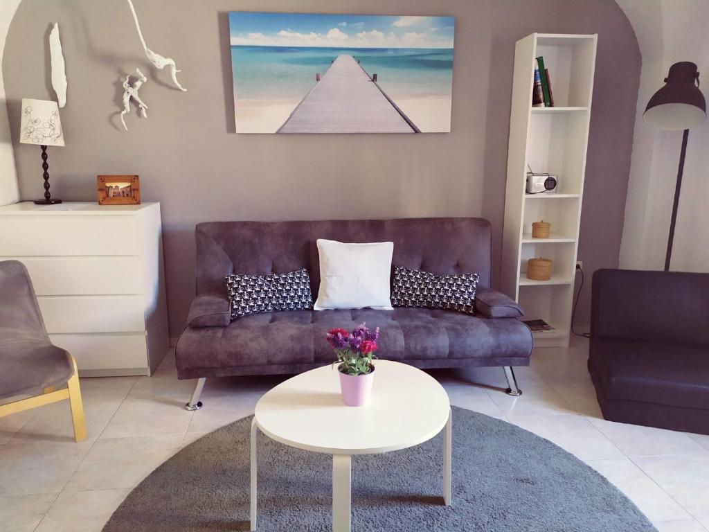 Gallery image of Apartamentos La Machacona Plaza Mayor in Cáceres