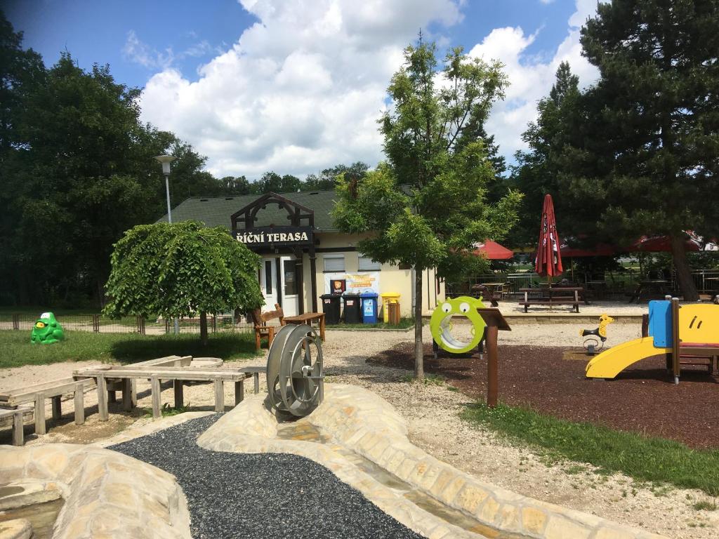 Fotografie z fotogalerie ubytování Apartment am Schlosspark v destinaci Cheb