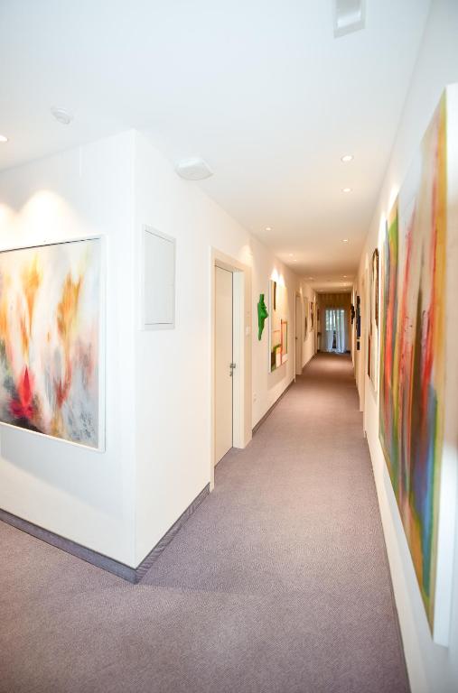 Fotografie z fotogalerie ubytování Pension Martha v destinaci Postal