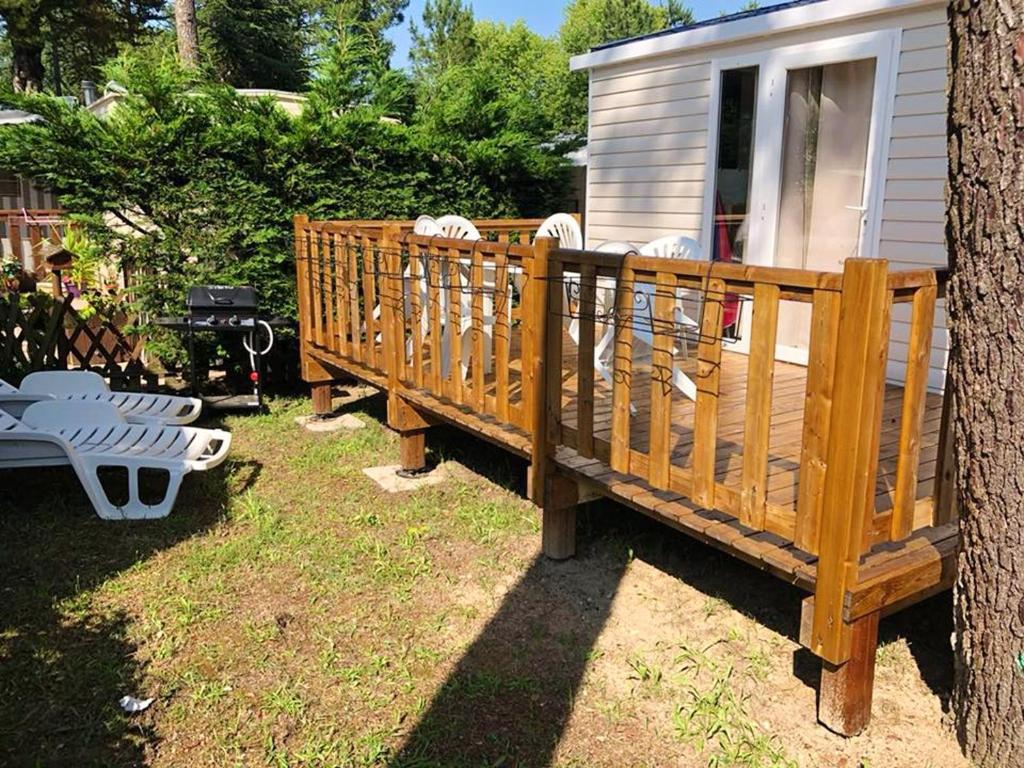 Bungalow de 2 chambres a Saint Jean de Monts avec piscine partagee et jardin amenage a 2 km de la plage