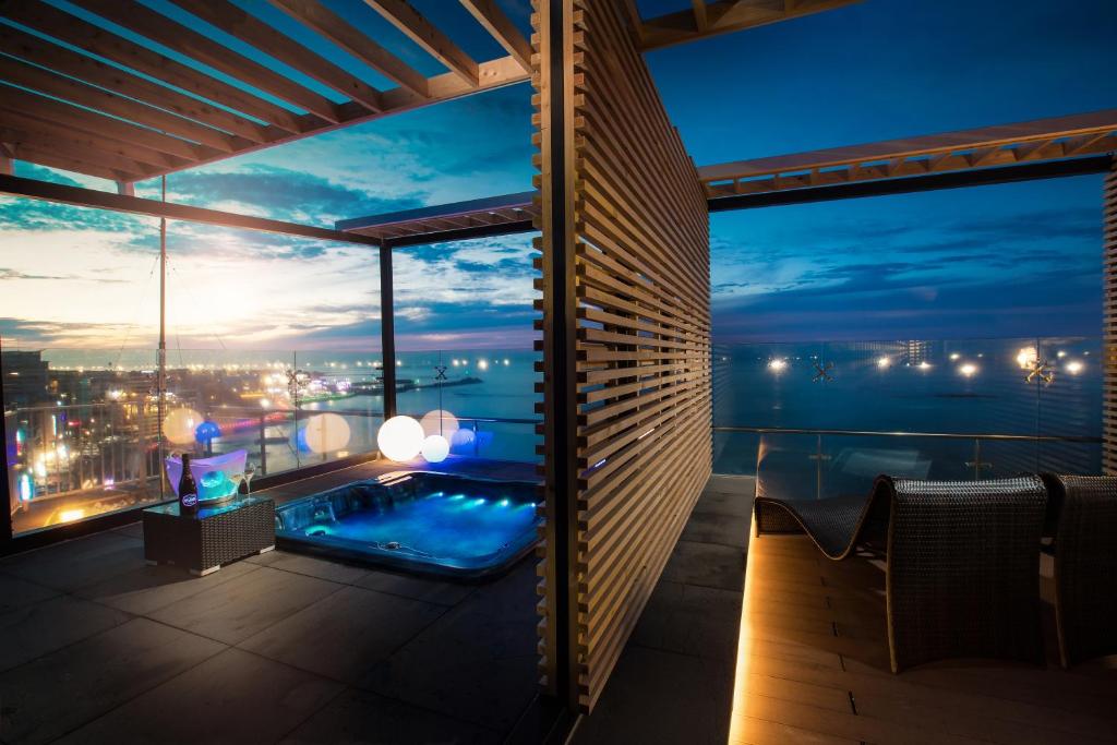 Postel nebo postele na pokoji v ubytování Utop Ubless Hotel Jeju
