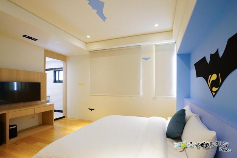 TV a/nebo společenská místnost v ubytování CHEN FENG HOMESTAY