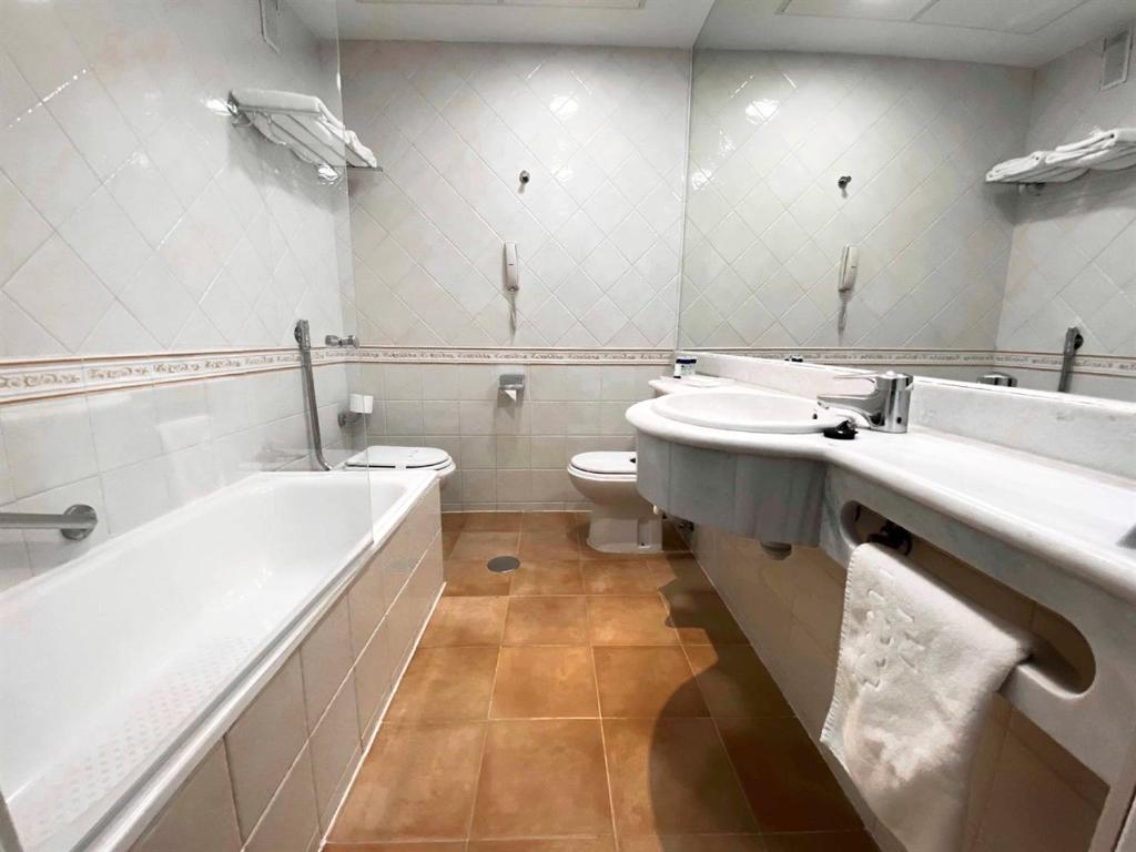 Hotel Torremangana - Twin Room