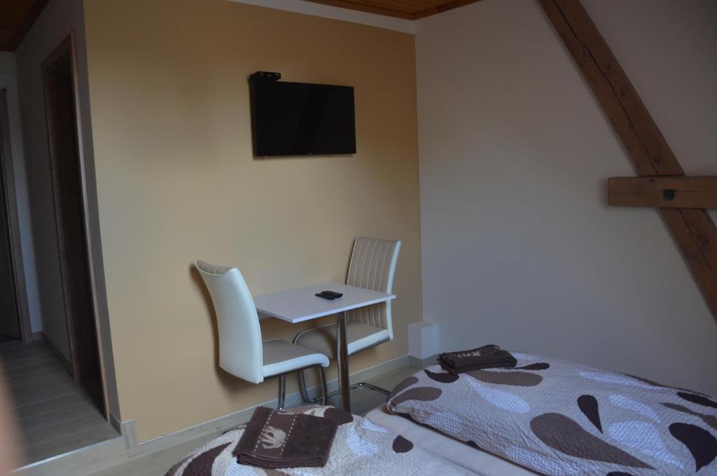 penzion U Koníčka - Triple Chambre Avec Salle De Bain Privée