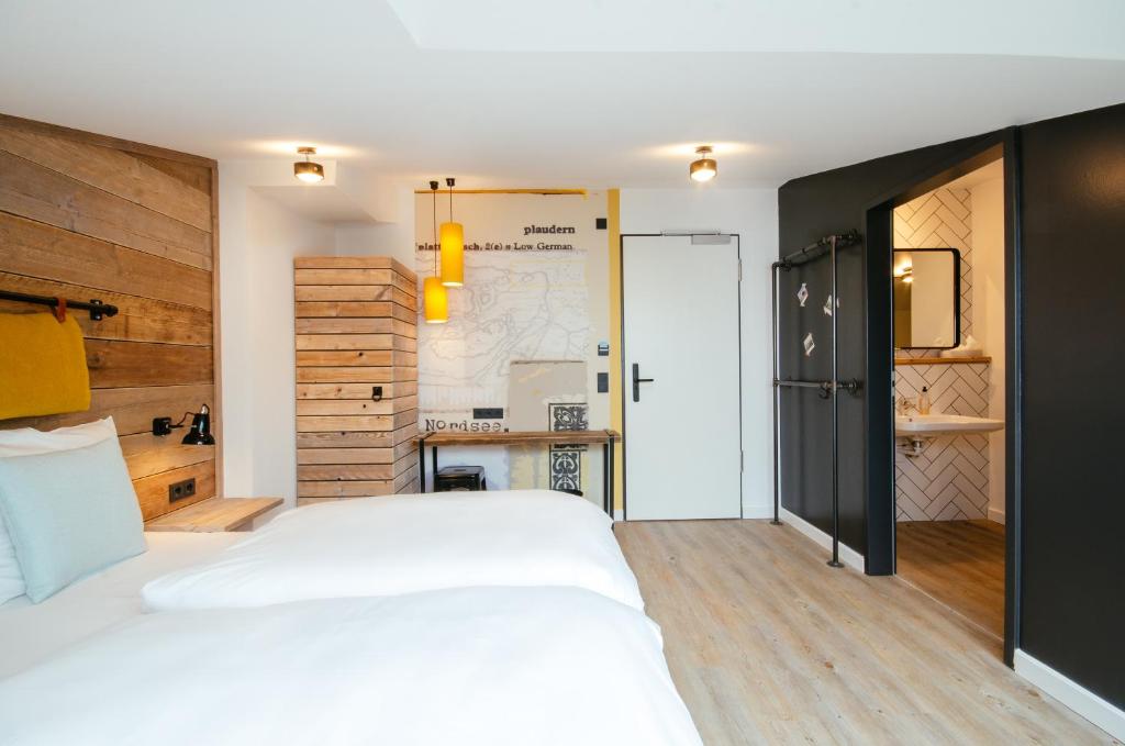 Hotel Landhafen - Camera Doppia Con Letto Supplementare