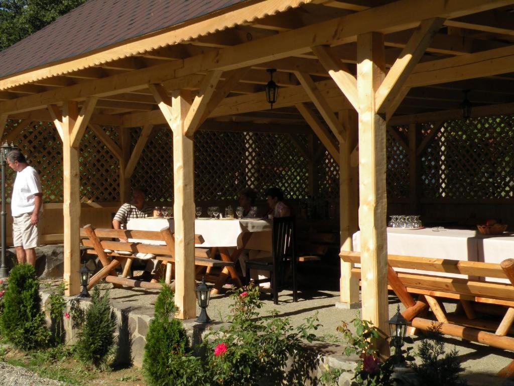 Pensiunea Roua Muntelui