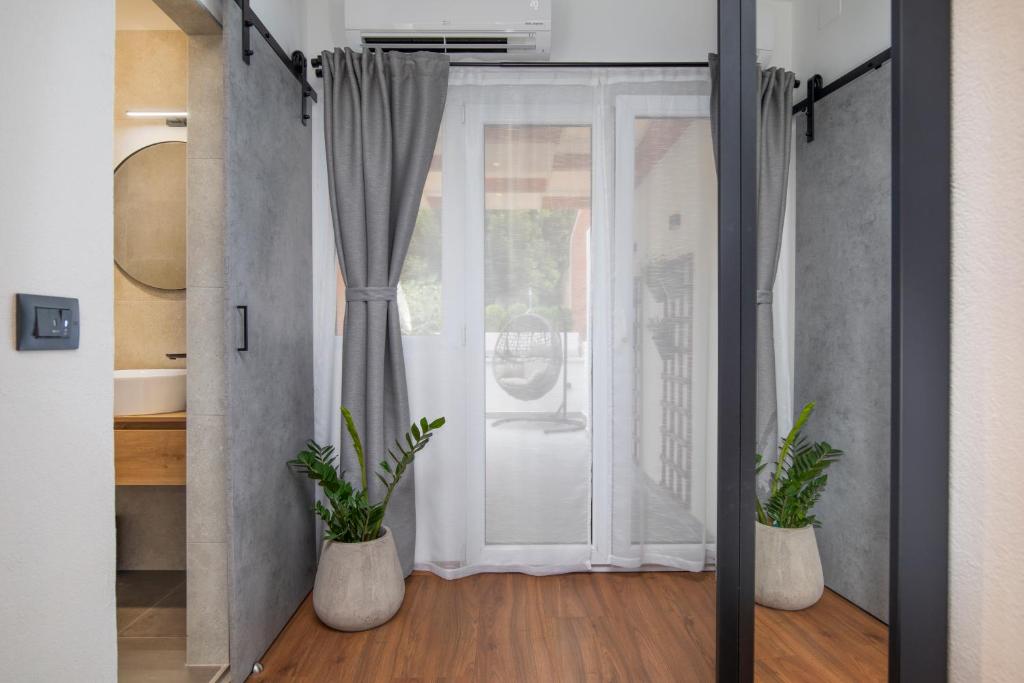 Deluxe Rooms and Apartments Korzo - 12