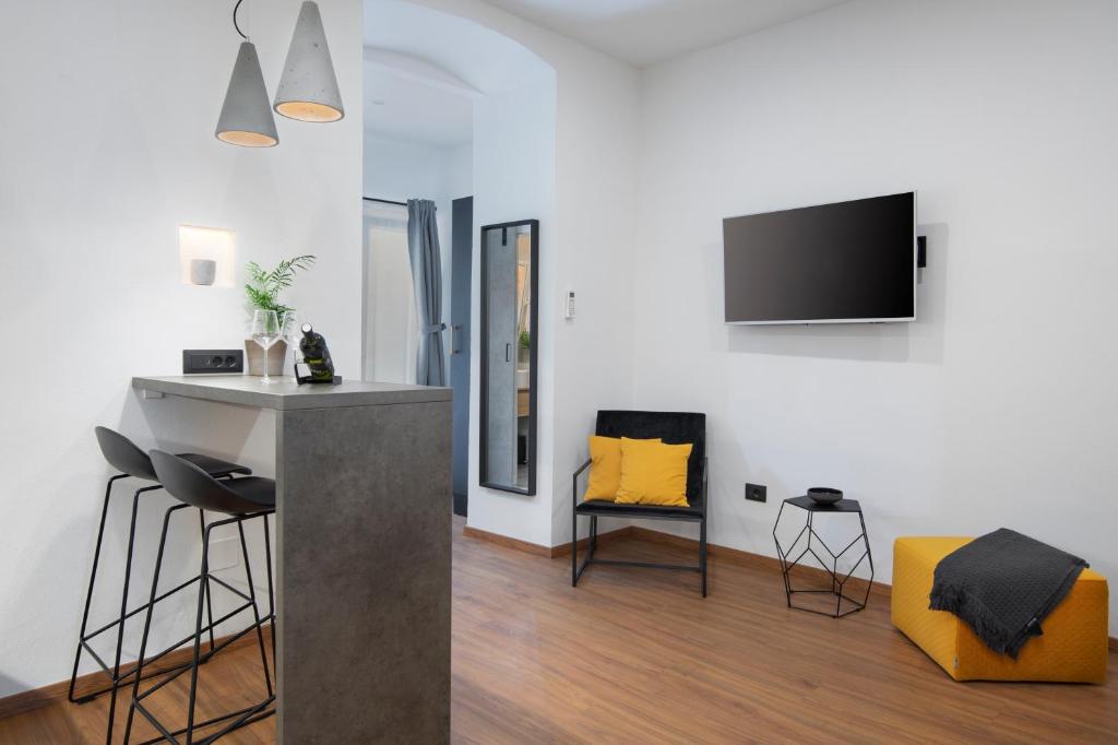 Deluxe Rooms and Apartments Korzo - 4