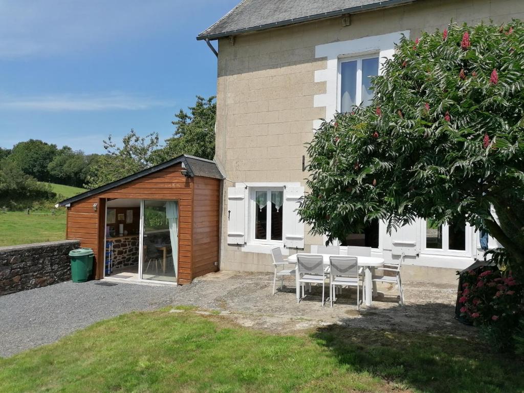 La Parisiere ,gite - Housity