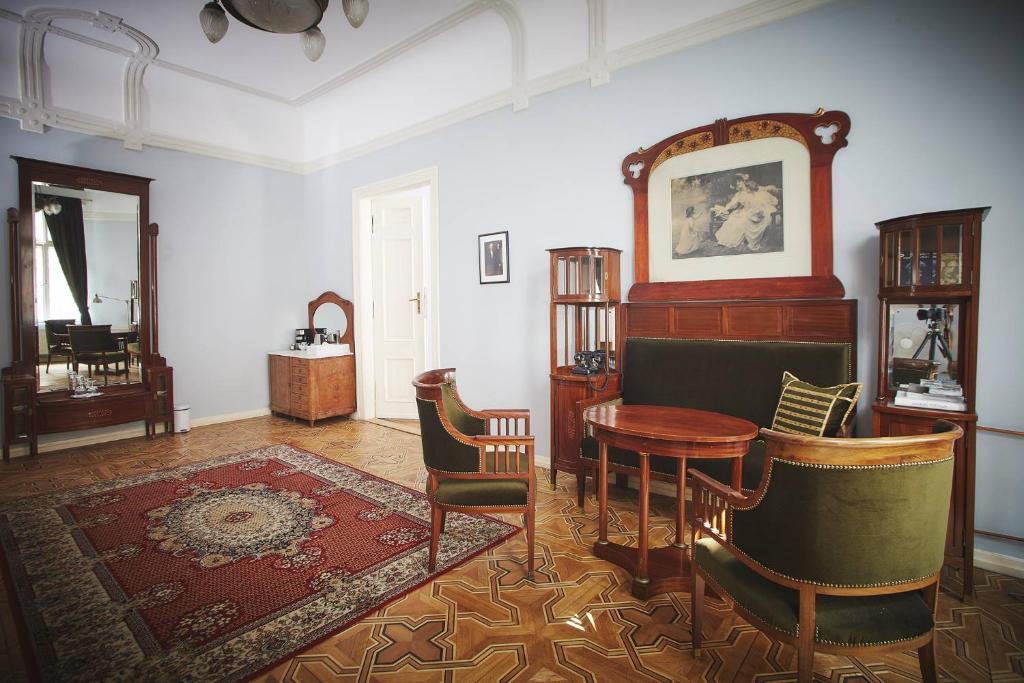 Chopin Boutique - Resim 14