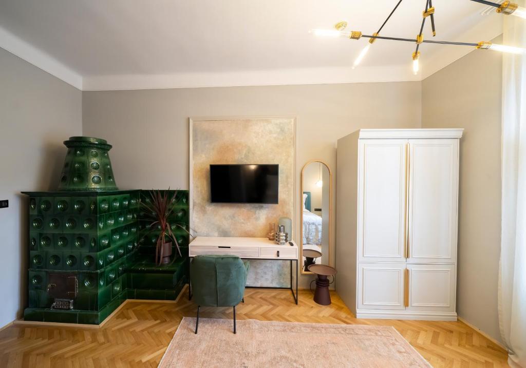 Telewizja i/lub zestaw kina domowego w obiekcie Nest