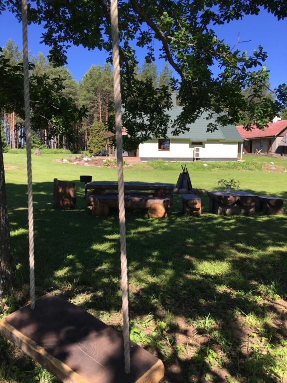 Zahrada ubytování Käänu puhkemaja