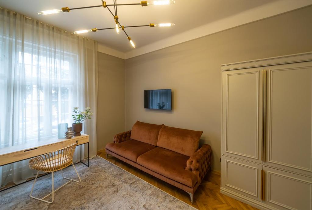 Telewizja i/lub zestaw kina domowego w obiekcie Nest