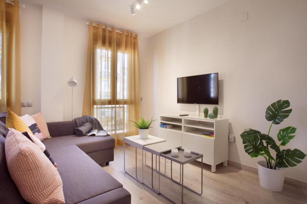 MalagaSuite Sunset Vacations, Benalmádena – Updated 2022 Prices