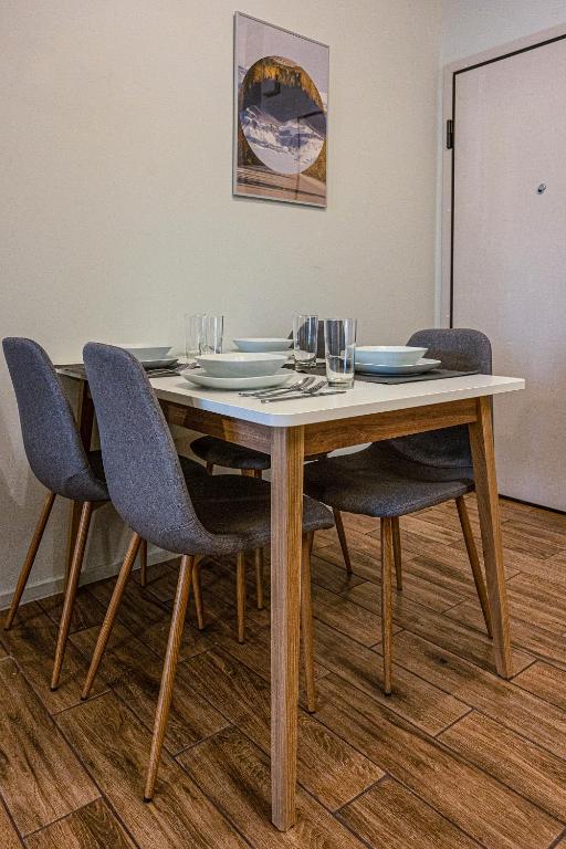 Kép Modern 5BD Apartment in the Heart of Athens szállásáról Athénban a galériában
