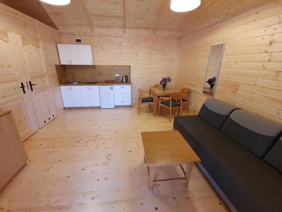 Kuchyň nebo kuchyňský kout v ubytování ATJ Bursztynowy Zakątek