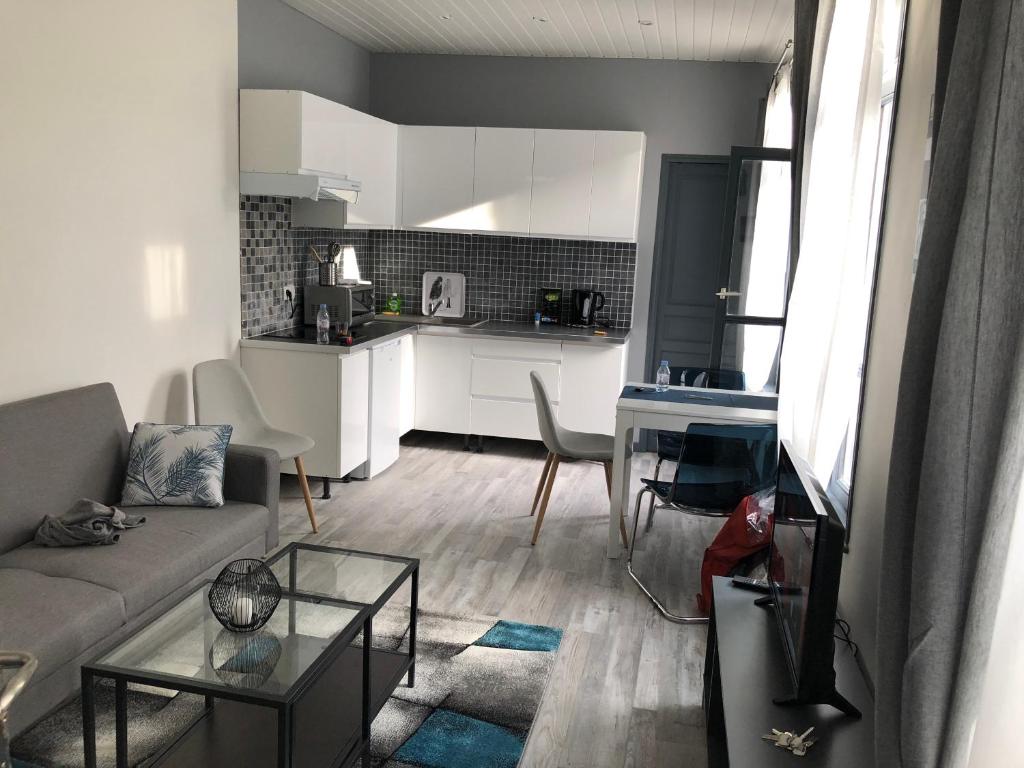 Trankil Apparts centre - Suite Mit Gartenblick
