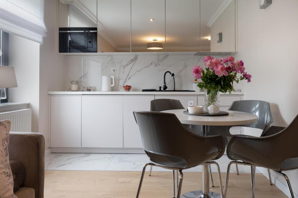 Altara Apartamenty Centrum - Free Parking - Resim 37