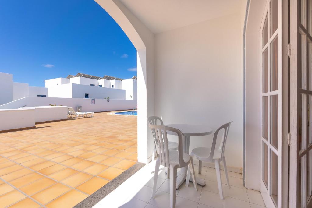 Apartamentos Corona Mar - 7