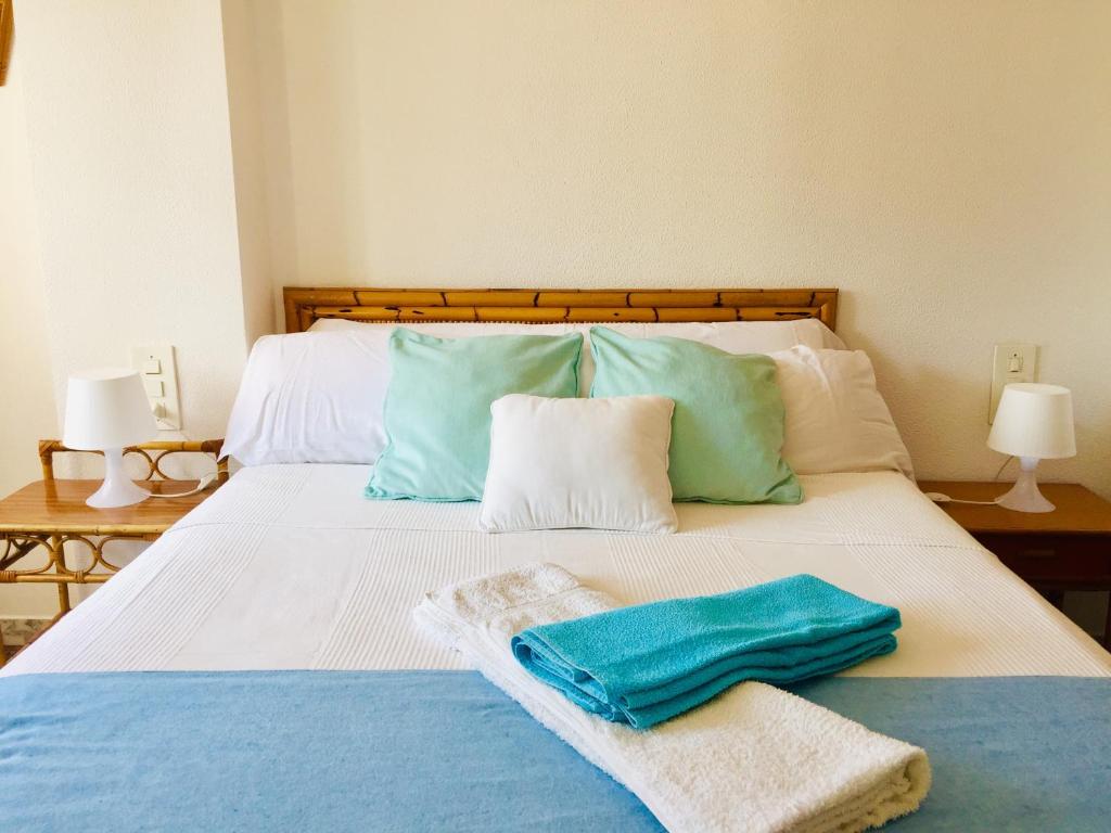 Peaceful Apartment in a Beachfront Complex, Mareny Blau ...