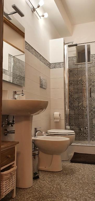 A bathroom at Il Covo dei Re