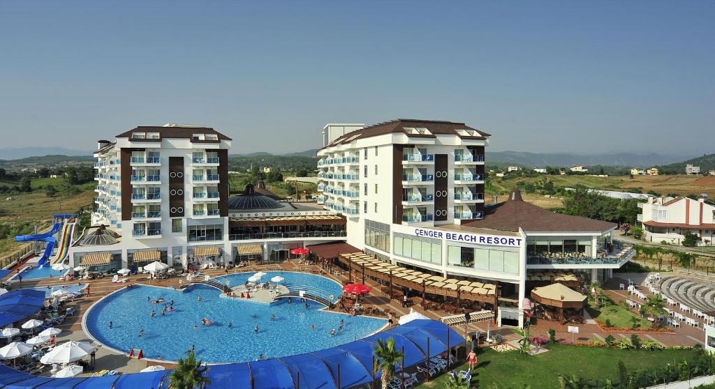 Bazén v ubytování Cenger Beach Resort Spa - All Inclusive nebo v jeho okolí