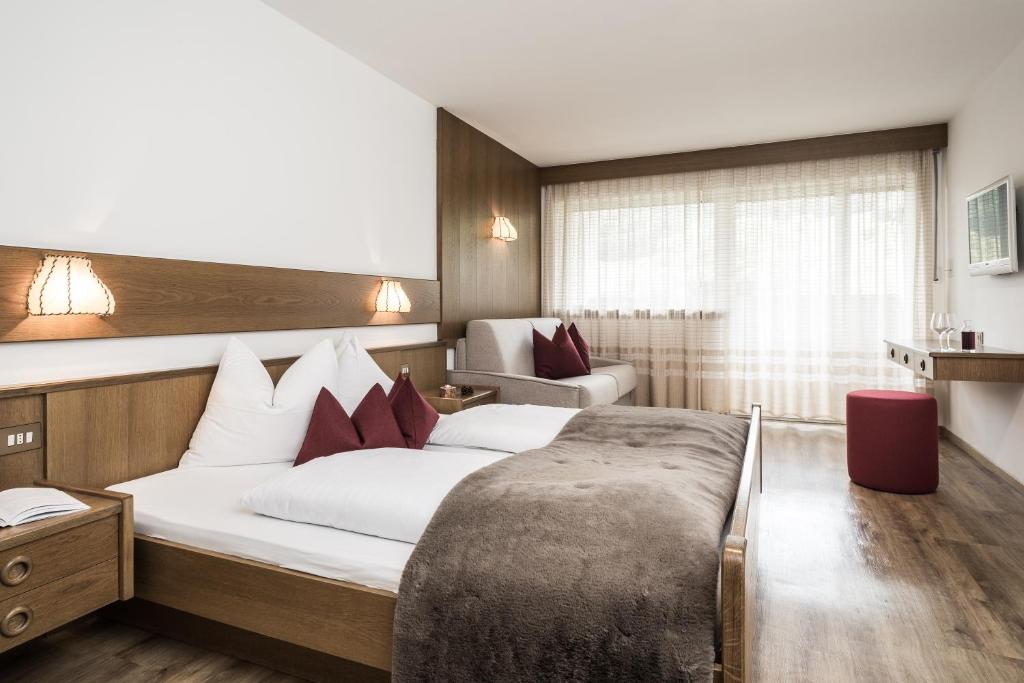 Hotel Zum Löwen - Al Leone - Habitación Doble Con Balcón
